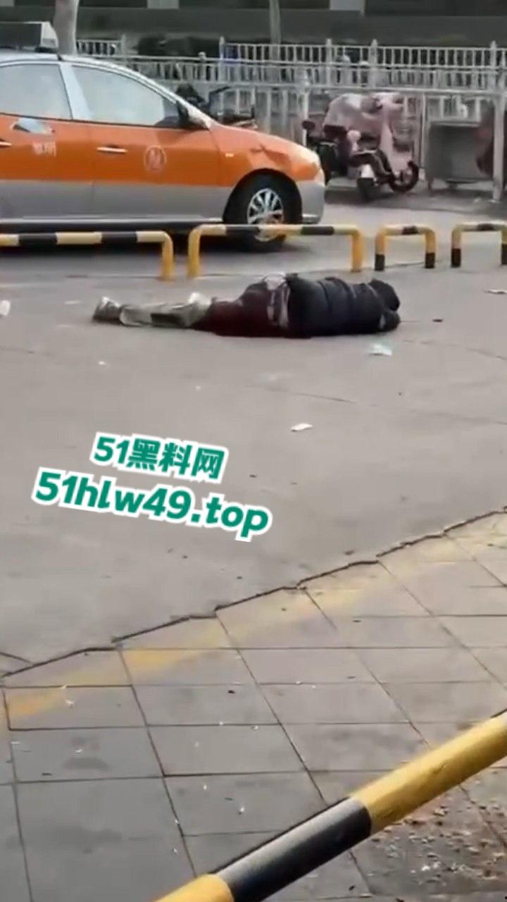 山东泰安万达恶魔团街头斗狠,打死单身小伙,快手流量过万杀人还发视频炫耀。-4