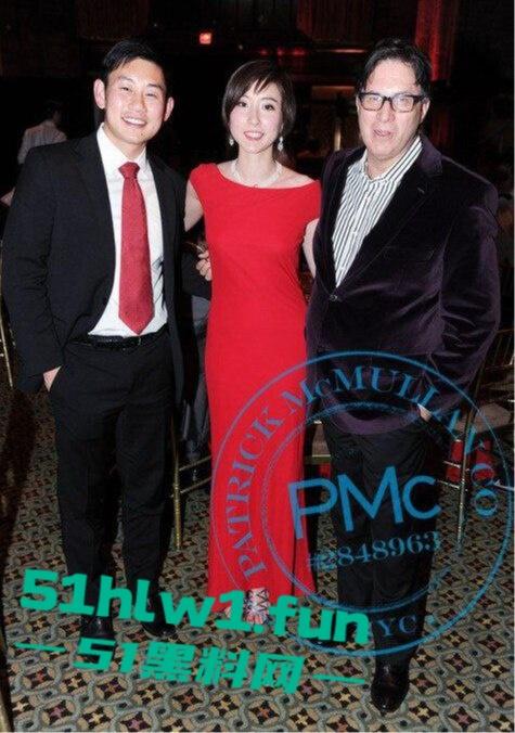 18岁华裔名流之女【王佳怡】下海拍片!为报复高盛副总裁父亲,加入重口味工作室,影片失控流出!-3