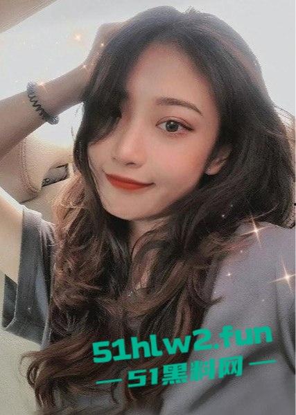 唐山极品母狗【吴蕾云】背着男友偷吃猛男,被大屌操到腿软,口爆颜射舔得干干净净,全程自拍视频惨遭流出!-3