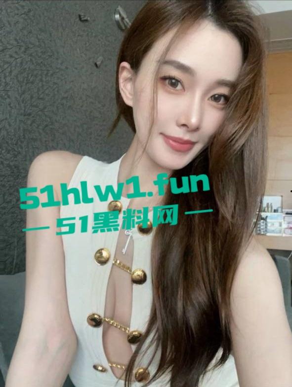 南通崇川区尊龙KTV3000包夜的超高颜值御姐陪酒女你们认为这钱花得值吗?-6