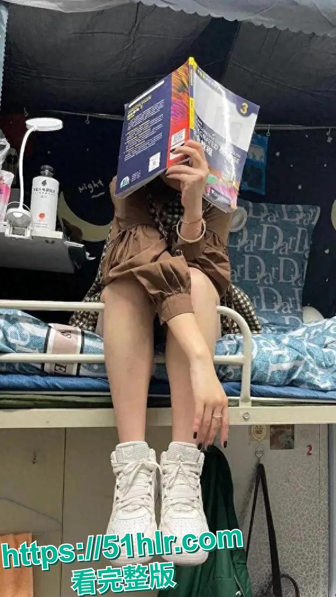 骇人!荆州大三女生宿舍产子大出血离世,室友:非第一次!医生惊曝巨大儿-2