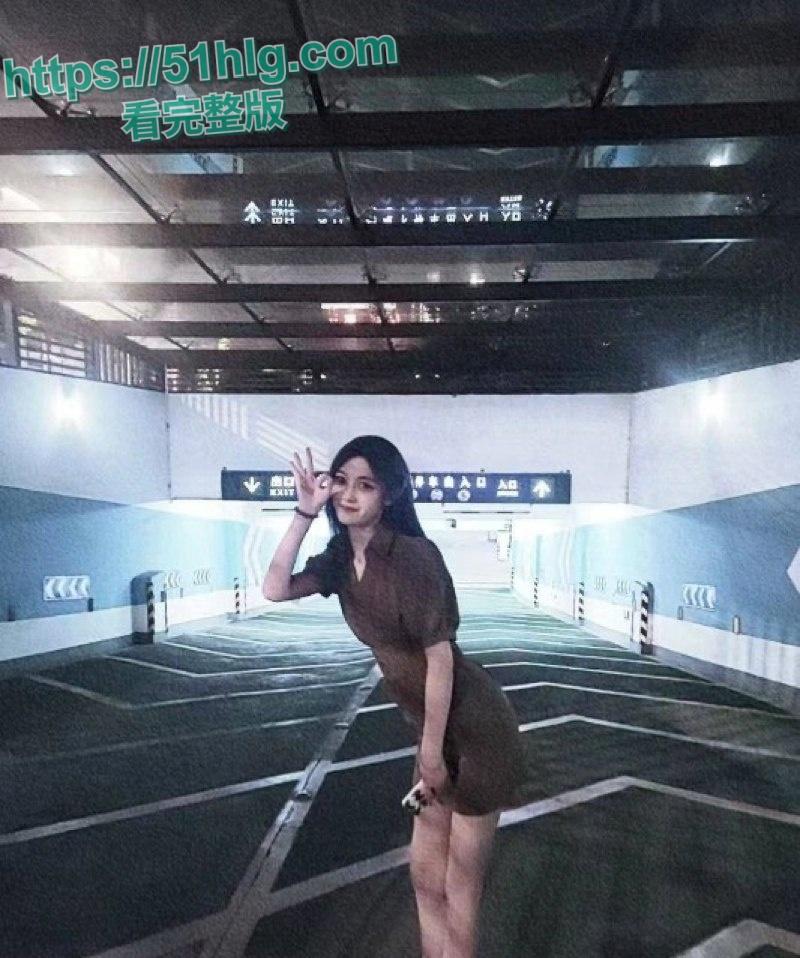 【郑州】大四校花【周晓晓】实习期被猥琐领导包养 调教成性奴 JK黑丝各种诱惑 嫩穴被无套猛操 疯狂喷水-3