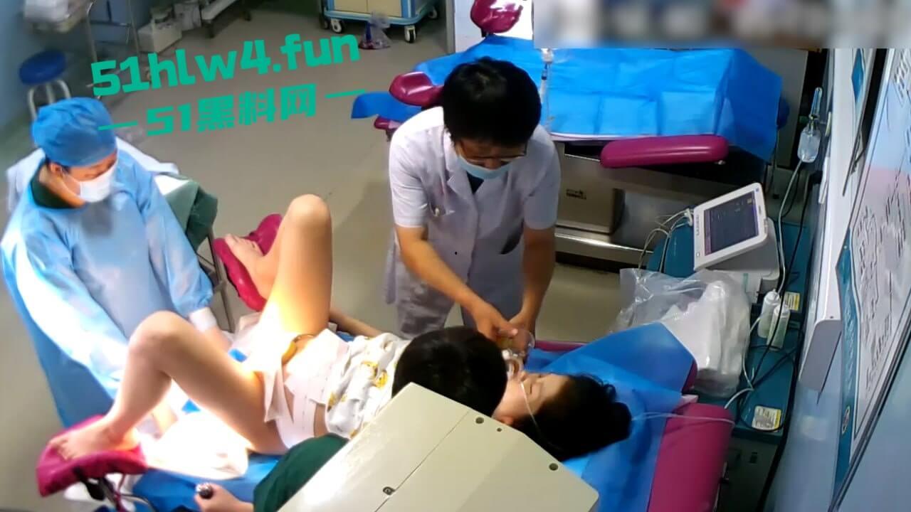 妇产医院生孩子现场,孕妇分娩手术室监控被黑客大神攻破,看完生孩子逼才是真的牛逼!-2
