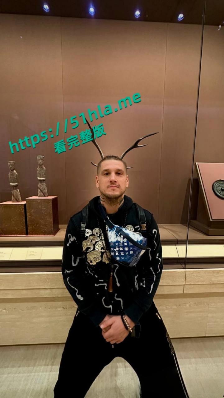 CS职业选手【zeus宙斯】约炮李欣莳全网最全爆料,与多位国内女粉丝性爱视频同时流出!-25