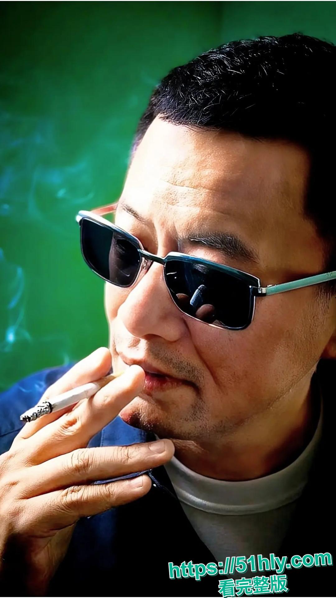 古二录音门再曝猛料 王家卫 混乱私生活引发轰动 对金靖开黄腔 借讨论剧本为由 与秦雯深夜偷欢!-9