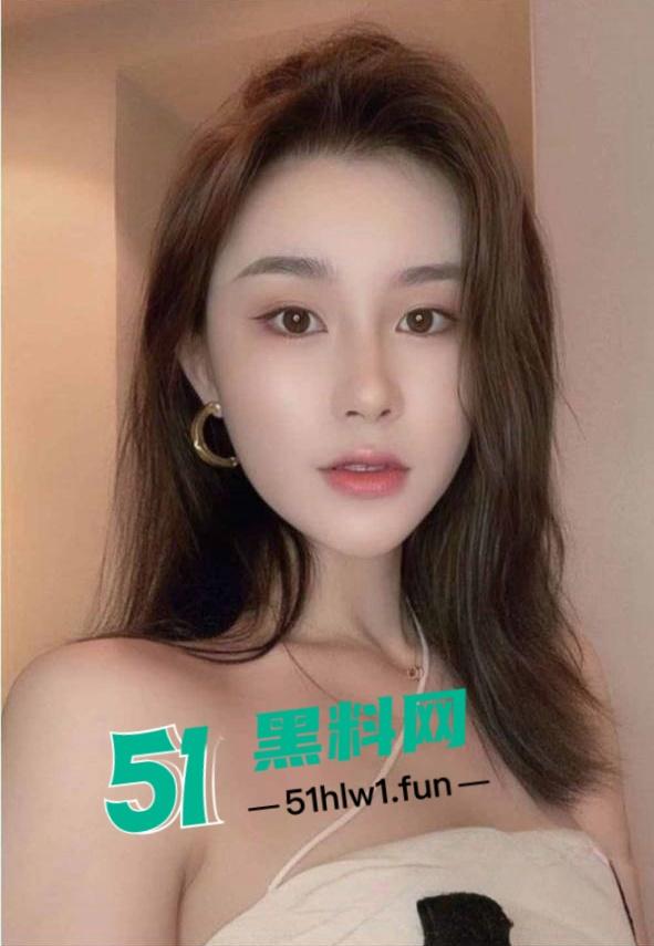 超美极品身材颜值于一体的平面模特的反差一面,背地里揉奶自慰求金主们操的一条小母狗。-4