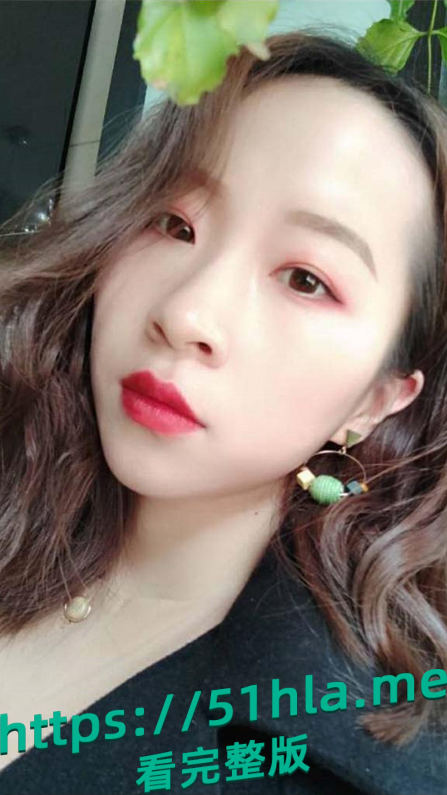 杭州某私立高中语文老师 魏雨静 与男友性爱自拍外泄 口技一流 疑似被爆菊 叫声凄惨-3