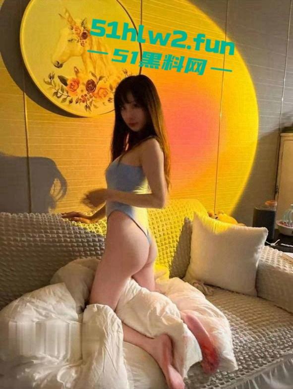 广东美女彩票店主和男友啪啪视频,平常守店孤独寂寞欲望无法发泄和男友做爱骚到不行。-4