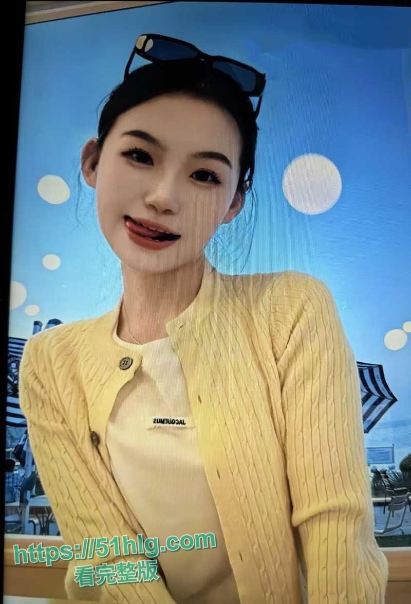 【北京】女神级美女【刘诗芸】惨遭渣男虐待:脚趾嘬吸,舔屌吸肛,大奶子惨遭掌掴,全程露脸被凌虐爆操-1