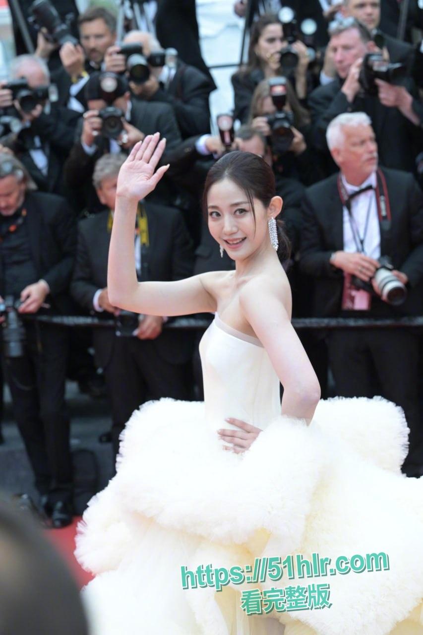 戛纳红毯女神【万千惠】的重生之路!被神秘富二代包养,在性爱冒险中找到人生价值,宝妈到女神的蜕变-4