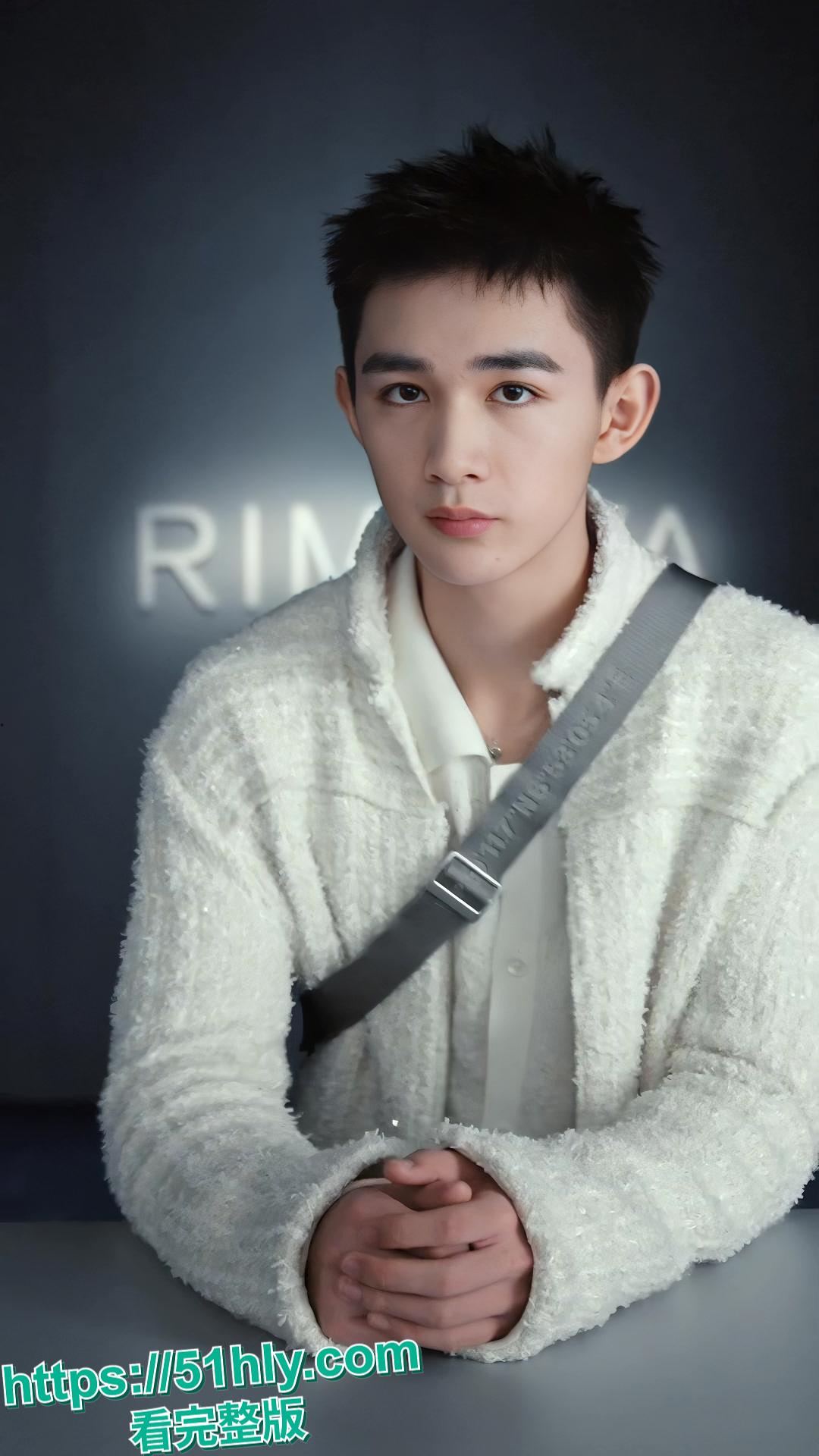 演员荣梓杉被指使用女友私密照作微信头像的争议-2