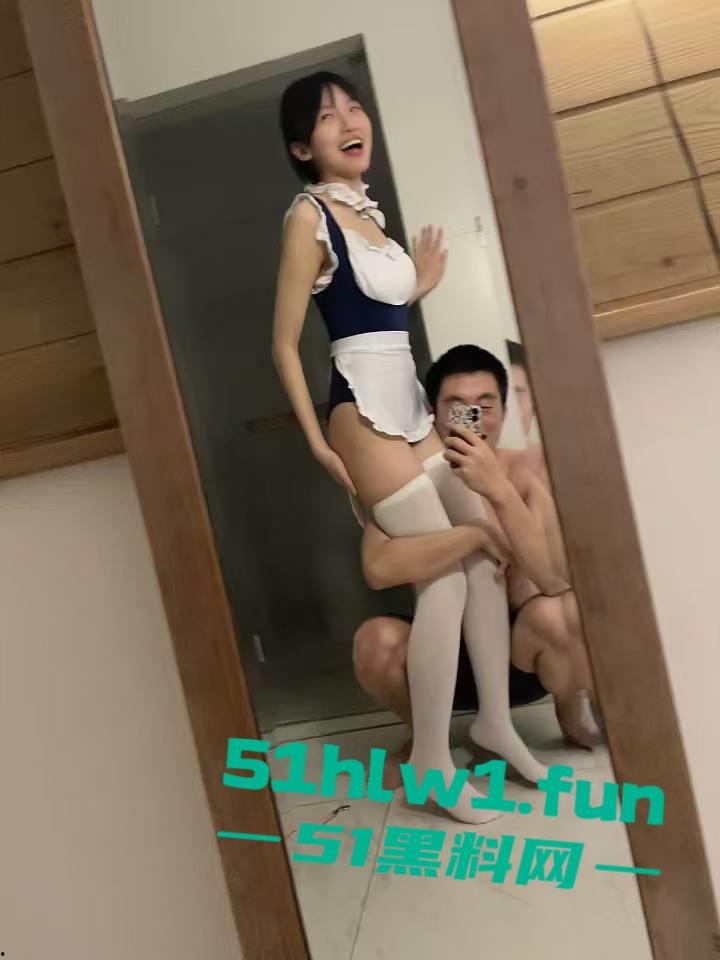 青岛985研究生嫩妹,颜值清纯身材性感,私下竟是M属性母狗被主人调教包养,最后还被主人曝光出来。-8