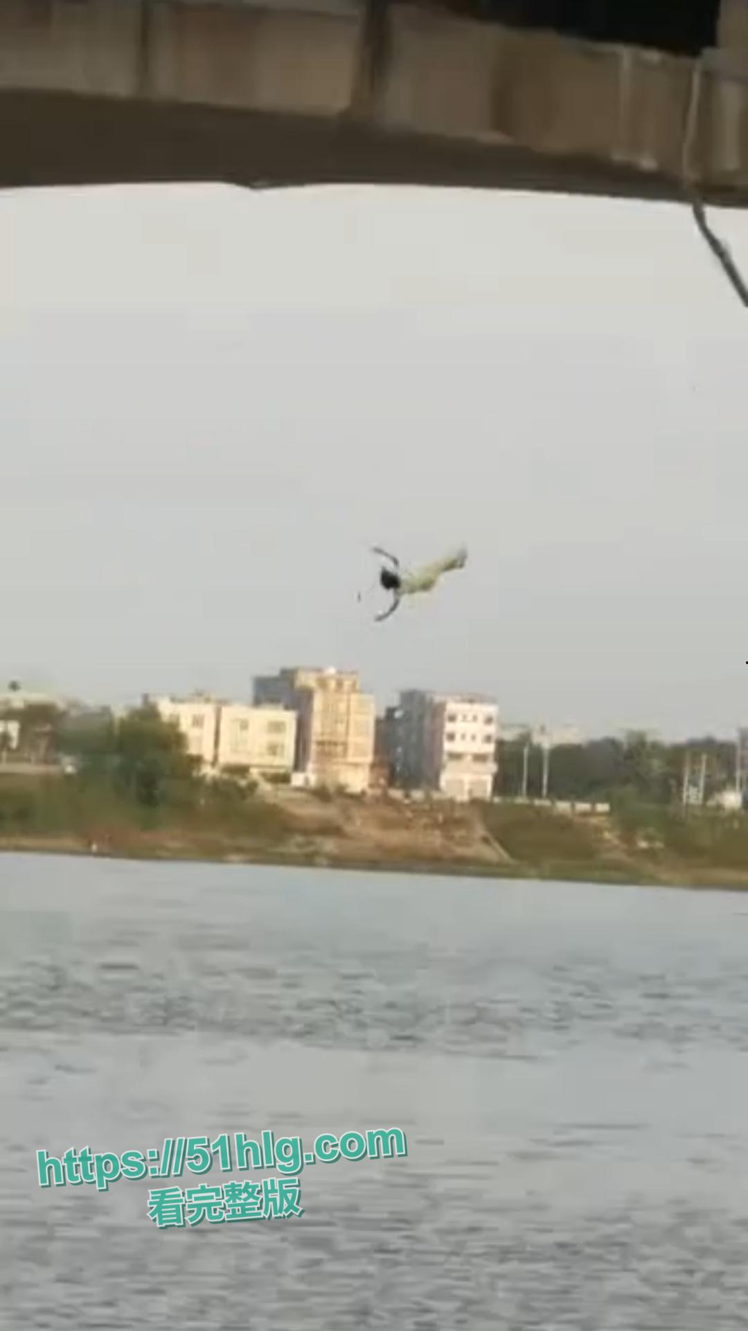 【广西】渣男教师【陶振锋】出轨害死16岁花季女生:欺骗、恶语相向、重度抑郁,自杀视频曝光,悲剧结局让人唏嘘-9