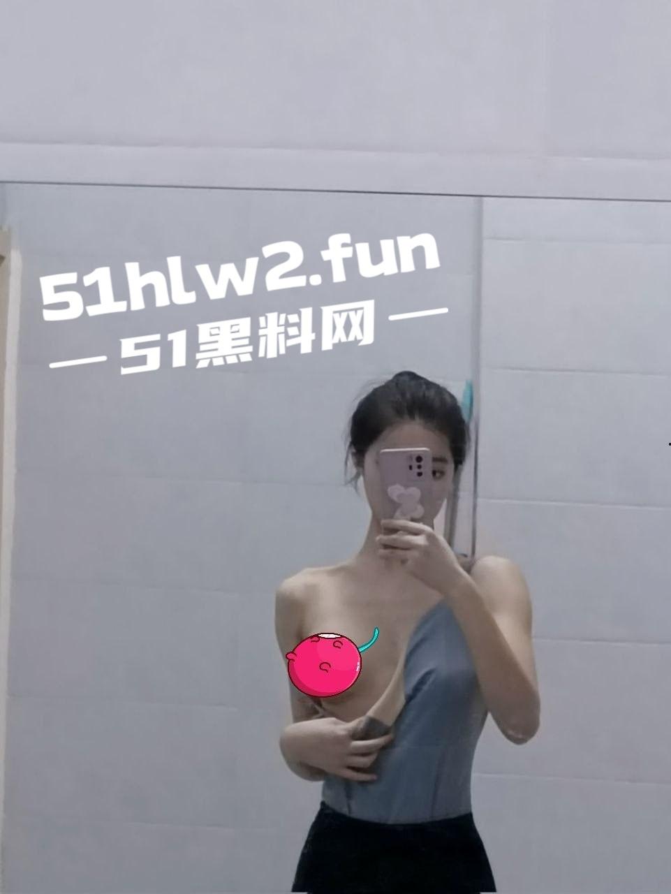 深圳大学校花女神极品舞蹈生【徐思涵】颜值靓丽身材完美,被土豪2w一个月包养全裸视图流出。-6