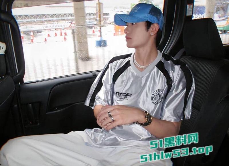 抖音163W粉丝女网红【Yuri睿哥】曝光男友陈观宇劈腿,带小三回家啪啪啪,并曝出2分34秒性爱视频!-16