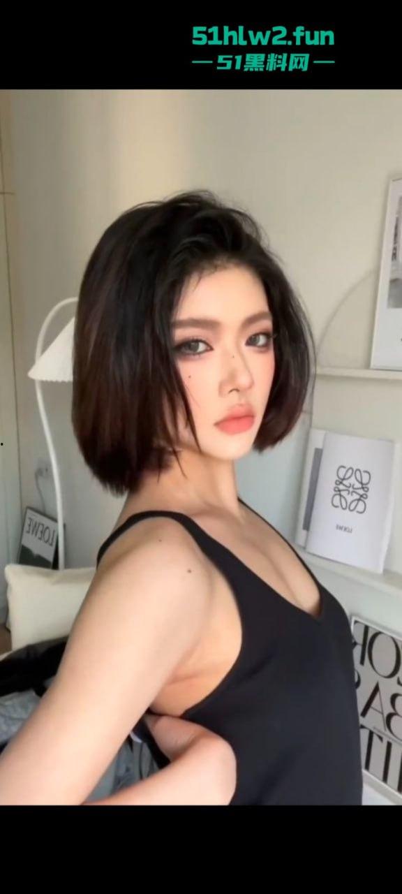 杭州人妻【周筱雪】极品身材翘臀尤物背着老公网上偷情,就喜欢被大屌爆操的感觉。-4