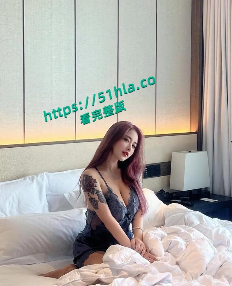 台湾高雄市巨乳纹身妹与男友露脸性爱视频曝光,丰乳肥臀极品尤物被无套爆操,呻吟浪叫十分风骚!-8