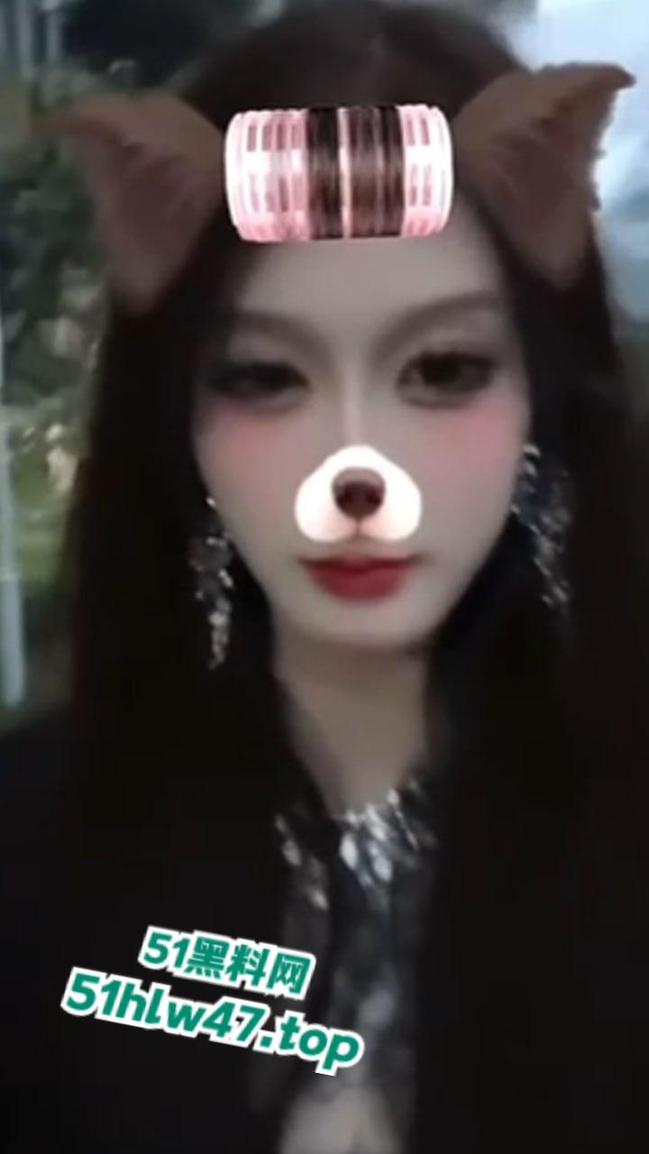 曝光东南亚骗子小仙女,套路公司骗了公司路费后各种借口,撒谎被海关带走乱扯皮。-6