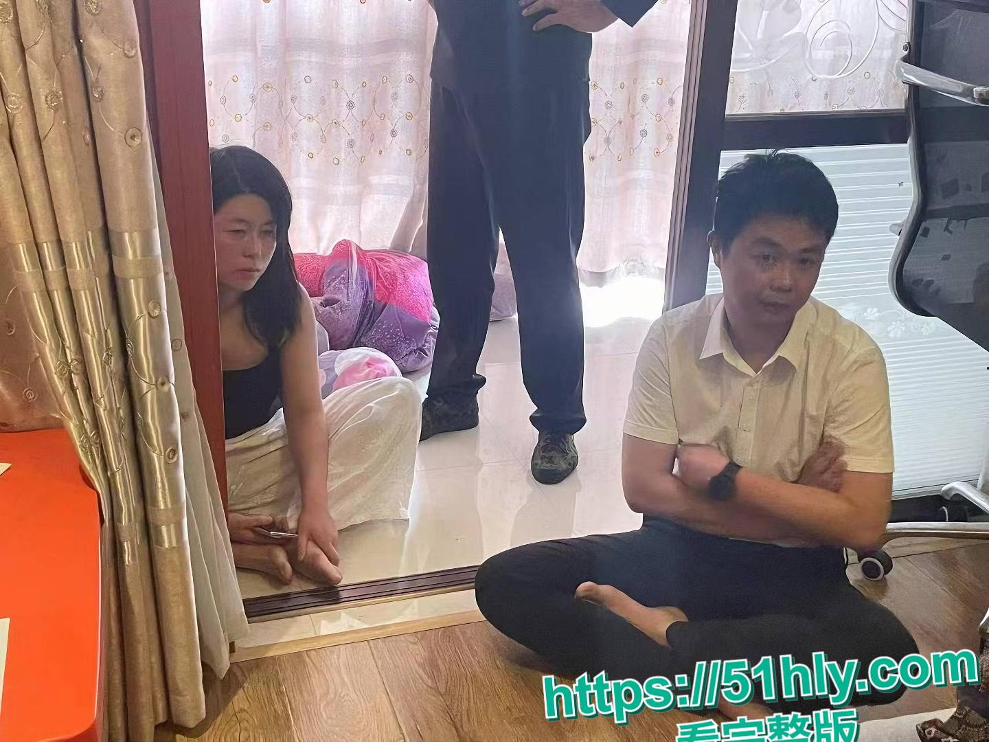 炸裂!石家庄海盐县澉浦镇副镇长金明飞出轨苏小乔,捉奸视频疯传全网!-7