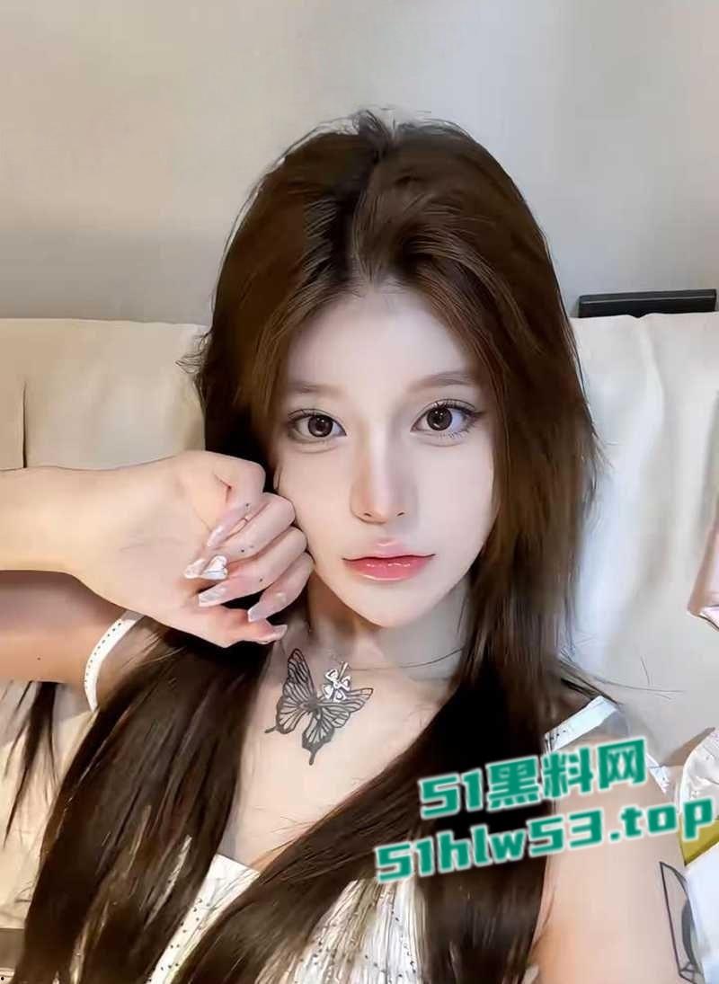 百万网红【妍妍酱】复吸实锤+私生活混乱彻底塌房,柬埔寨当扶手坐台视频流出,过夜费竟高达1500美刀天价。-2