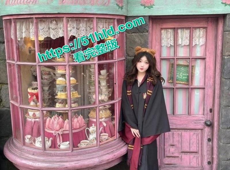 重庆纯欲校花【张颖】为圈钱沦为金主泄欲玩物,完美露脸深情口爆,闭眼享受反差感爆棚!-2