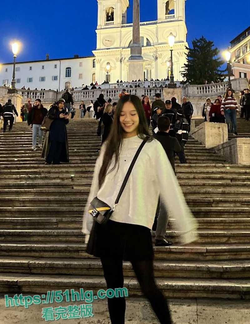 漂亮女大学生【赵可儿】的糜烂人生!陪玩中的性爱交易,全程露脸被爆操 小穴淌精超淫乱-1