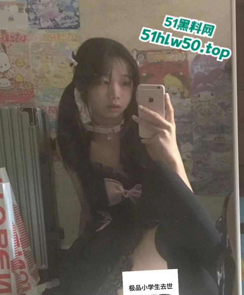 广州工贸学生妹【曾嘉莹】包养她一年多，直接拉黑拿钱跑路，大量性爱视频加抖音号全网流出。-2