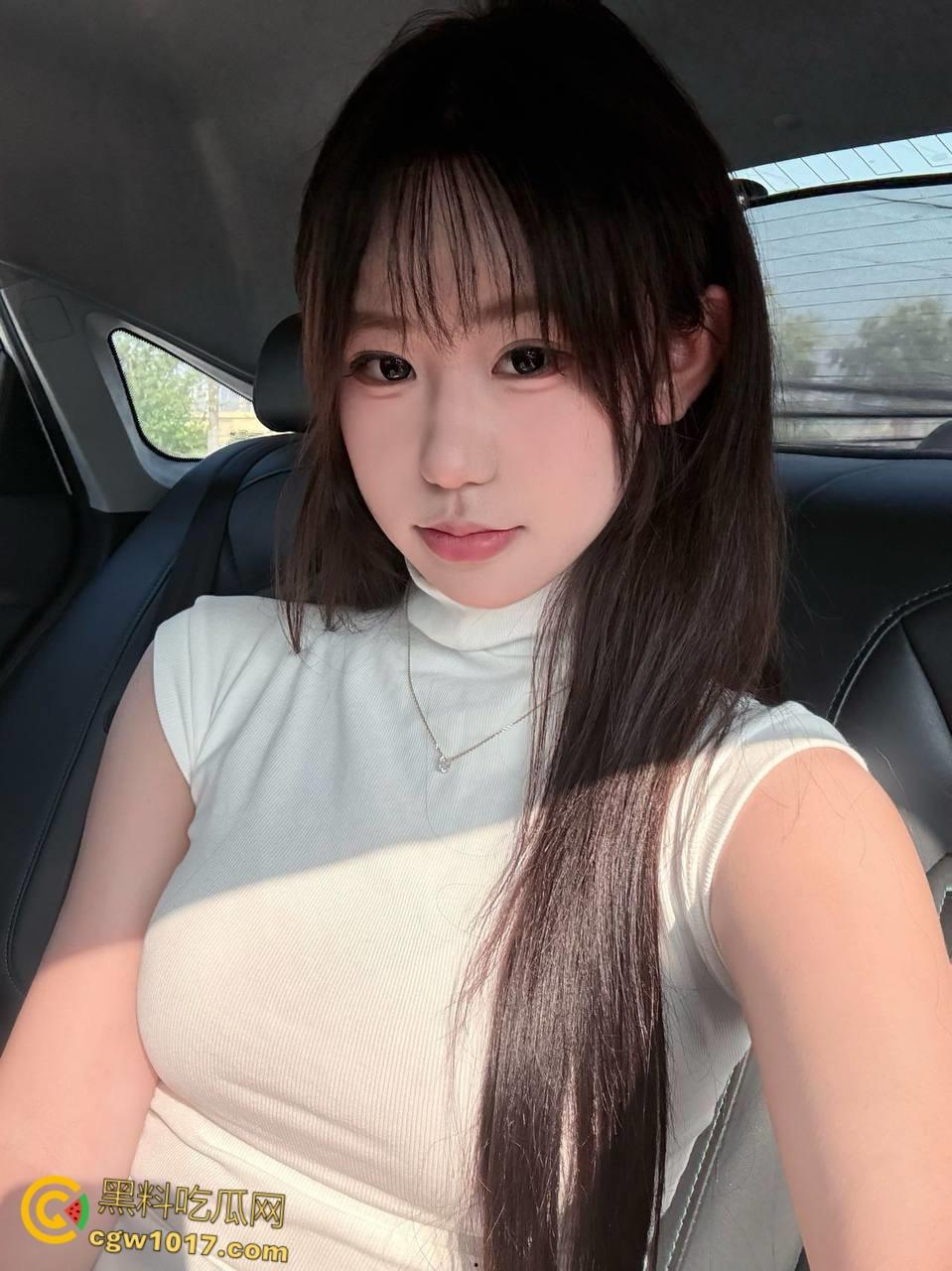 与亲姐姐户外野炊,小母狗帐篷里跪地口交,无套内射穿着开档瑜伽裤的白虎嫩穴,还用扩阴器亲眼看见精液流向子宫 !-1