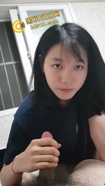 有些妹子口活是真顶,不敷衍超认真,口技直接把干到灵魂出窍,认真唆牛子的妹子有多爽?-17