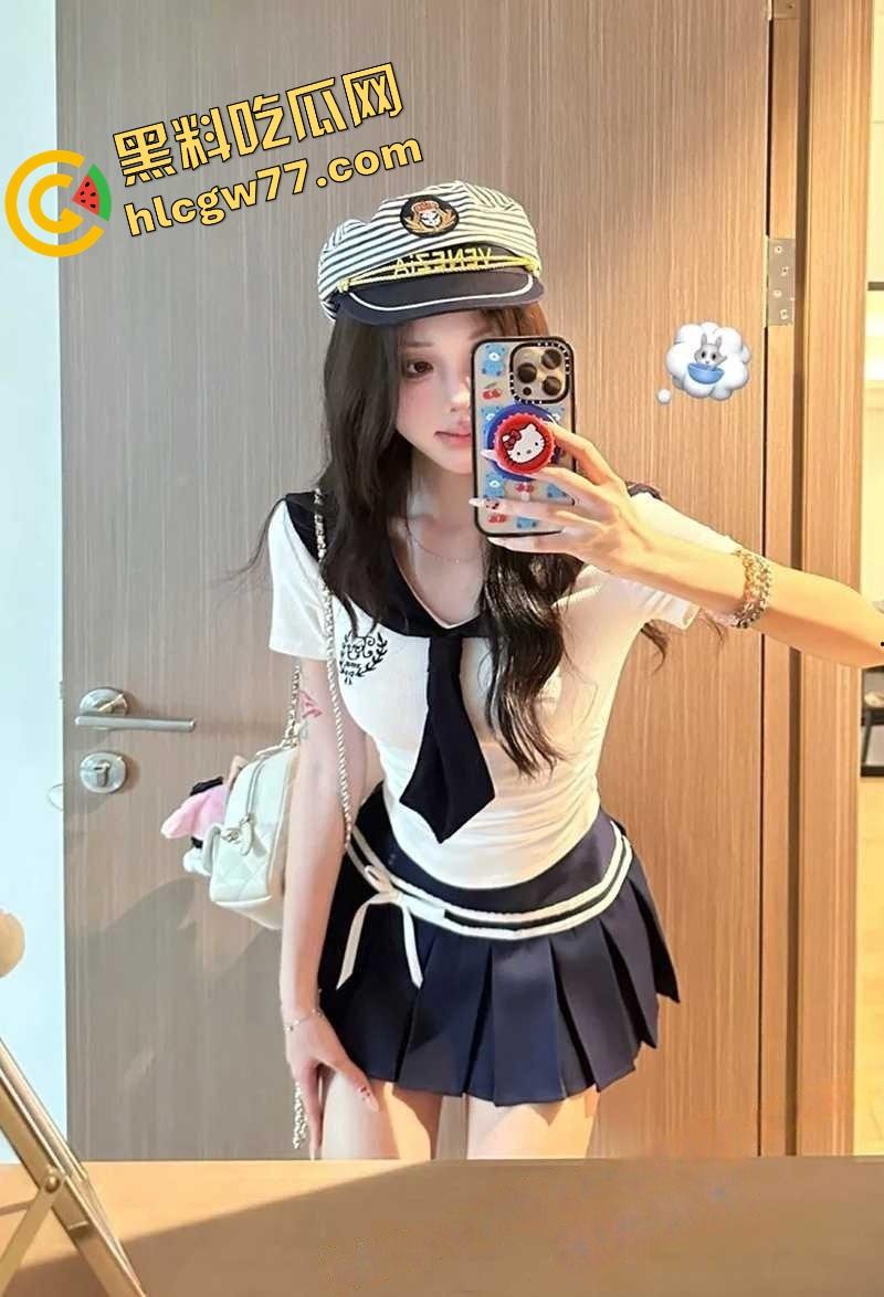 山西师范大学『李秋莎』现实版白洁,淫娃穿制服给金主狗秀喷水,只想喝主人的种子!-1