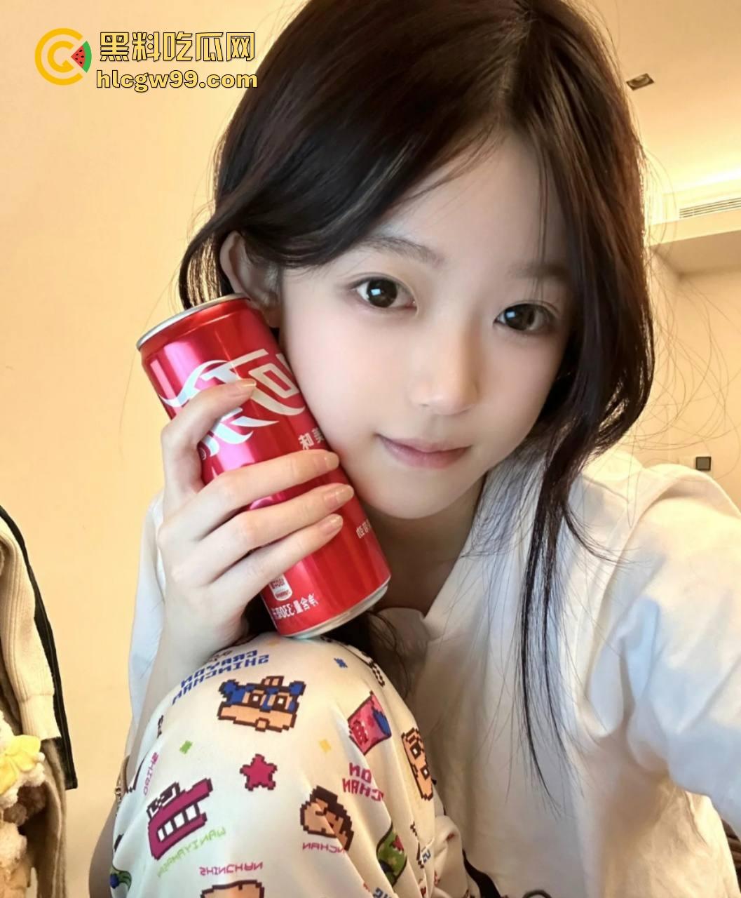 山西林业职业技术学院『林甜甜』曾经的高冷女神如今成跪地小母狗,喝尿舔脚任人践踏,扇脸羞辱都不敢喘气!-4