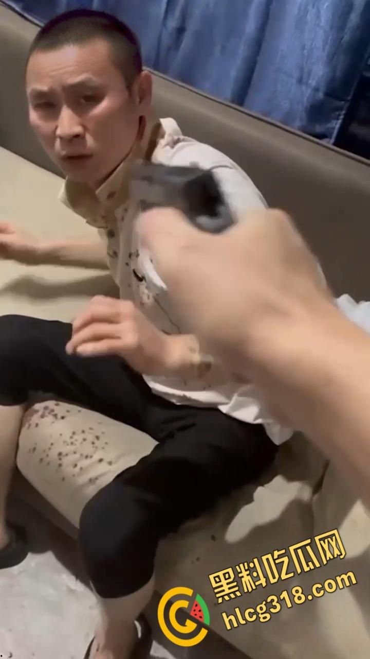 中国绑匪在菲律宾内讧，绑架国人生意惨淡，上演血腥狗咬狗，头破血流枪口相向 !-1