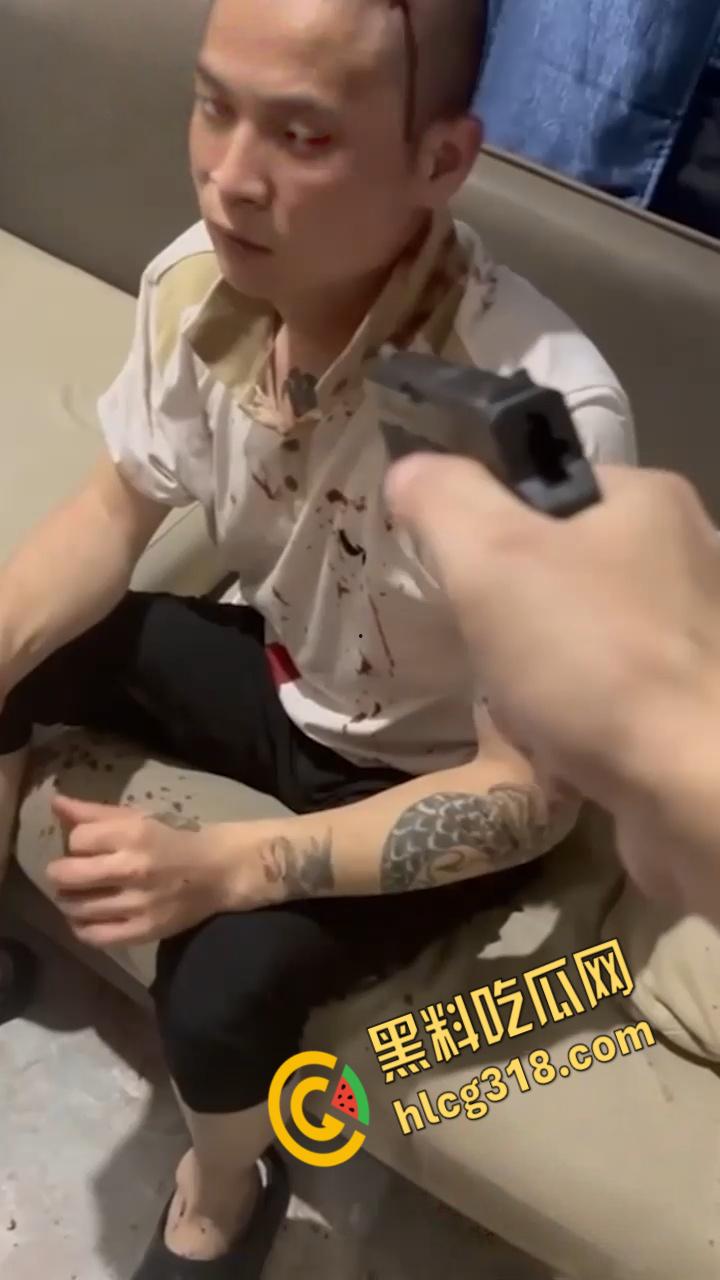 中国绑匪在菲律宾内讧，绑架国人生意惨淡，上演血腥狗咬狗，头破血流枪口相向 !-4