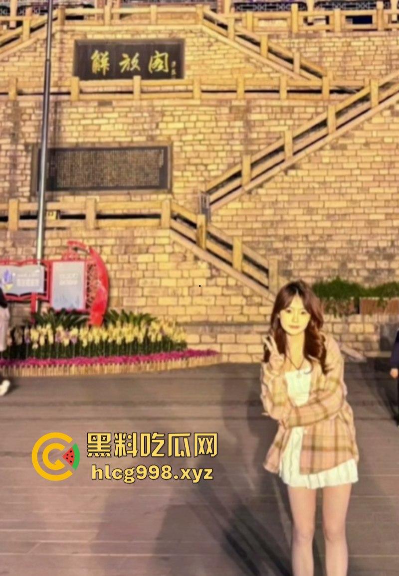 商丘学院【朱雨佳】背着男友卖一晚接待12个 男友山东体育学院头上顶着青青大草原!-5