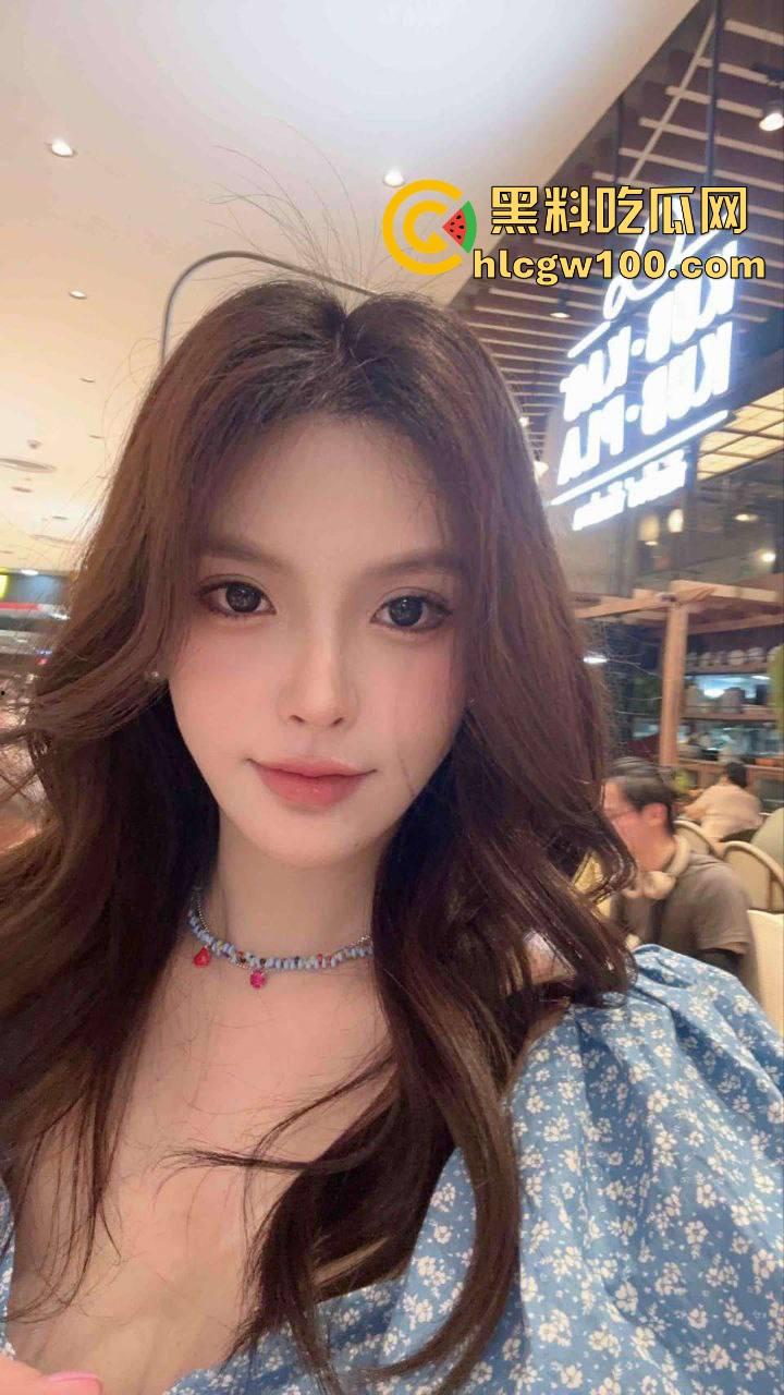 什么叫有事找秘书,没事草秘书?瓜友投稿花点钱拿下00后秘书,每天办公室内扶着桌子直接无套内射开干!-3