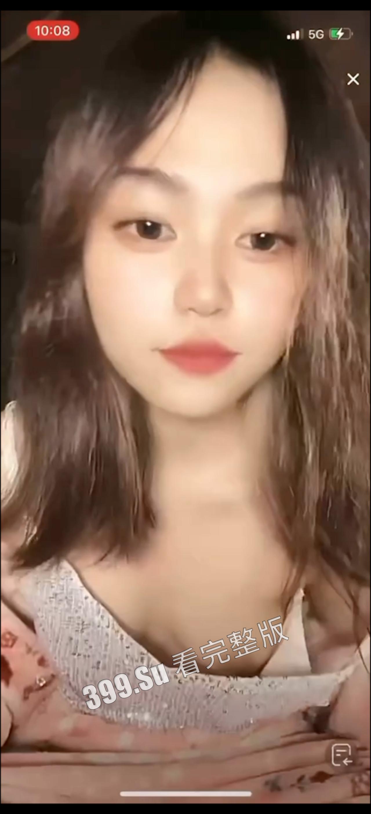 抖音快手女主播露点合集 瓜友们觉得她们是故意的还是不小心的？ （六）-10