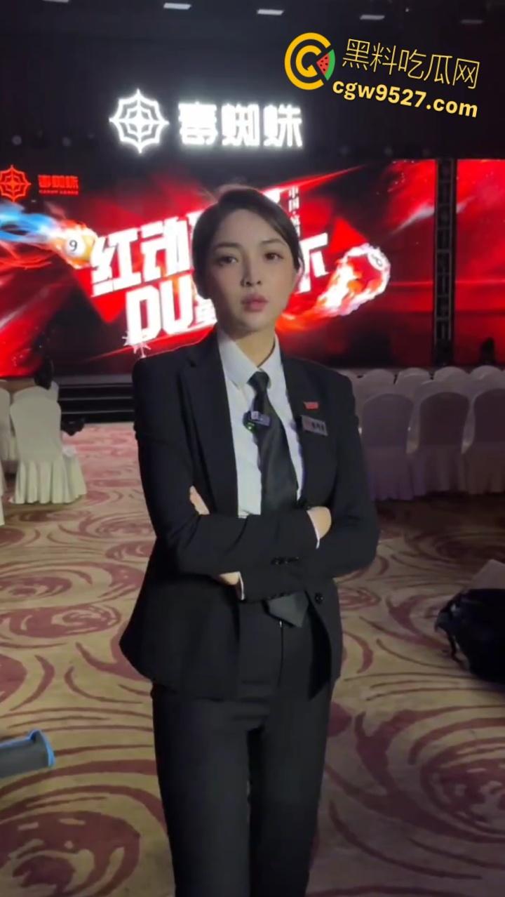 台球金牌裁判【王钟瑶】,与姐夫床上偷情,惨遭丈夫结婚当天播放,外表高冷玉女,床上母狗一只 !-5