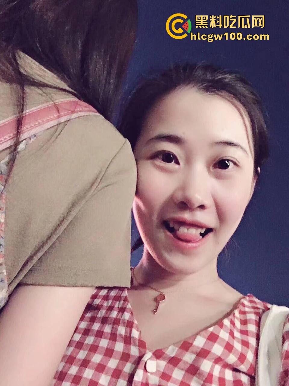 福州麻将馆骚少妇【戴楚琪】牌品烂成狗,一输就不回家,勾引老哥后直接被操到嗷嗷叫,这爱赌的裤带果然松!-2