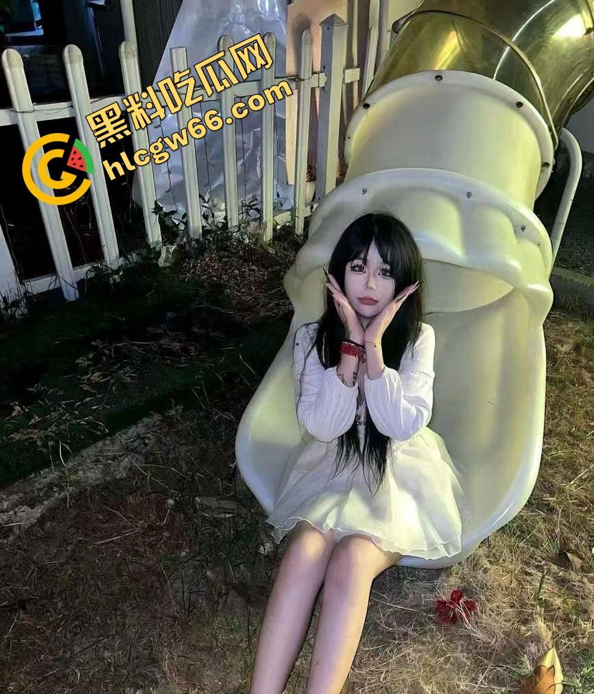 营销女不营销酒只营销逼 南京space【边晨】掰穴爆操卖片 露脸纹身全曝光 骚得比跳蛋还主动！-5