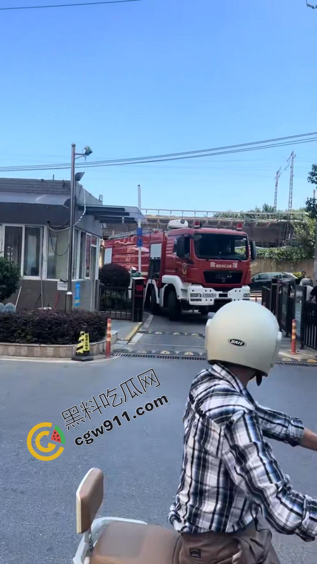 南京金恒花园12幢惊爆！热火燎天，居民命丧浓烟滚滚！燃气泄漏引发惨剧，造成1死2伤，居家安全引发热论-6