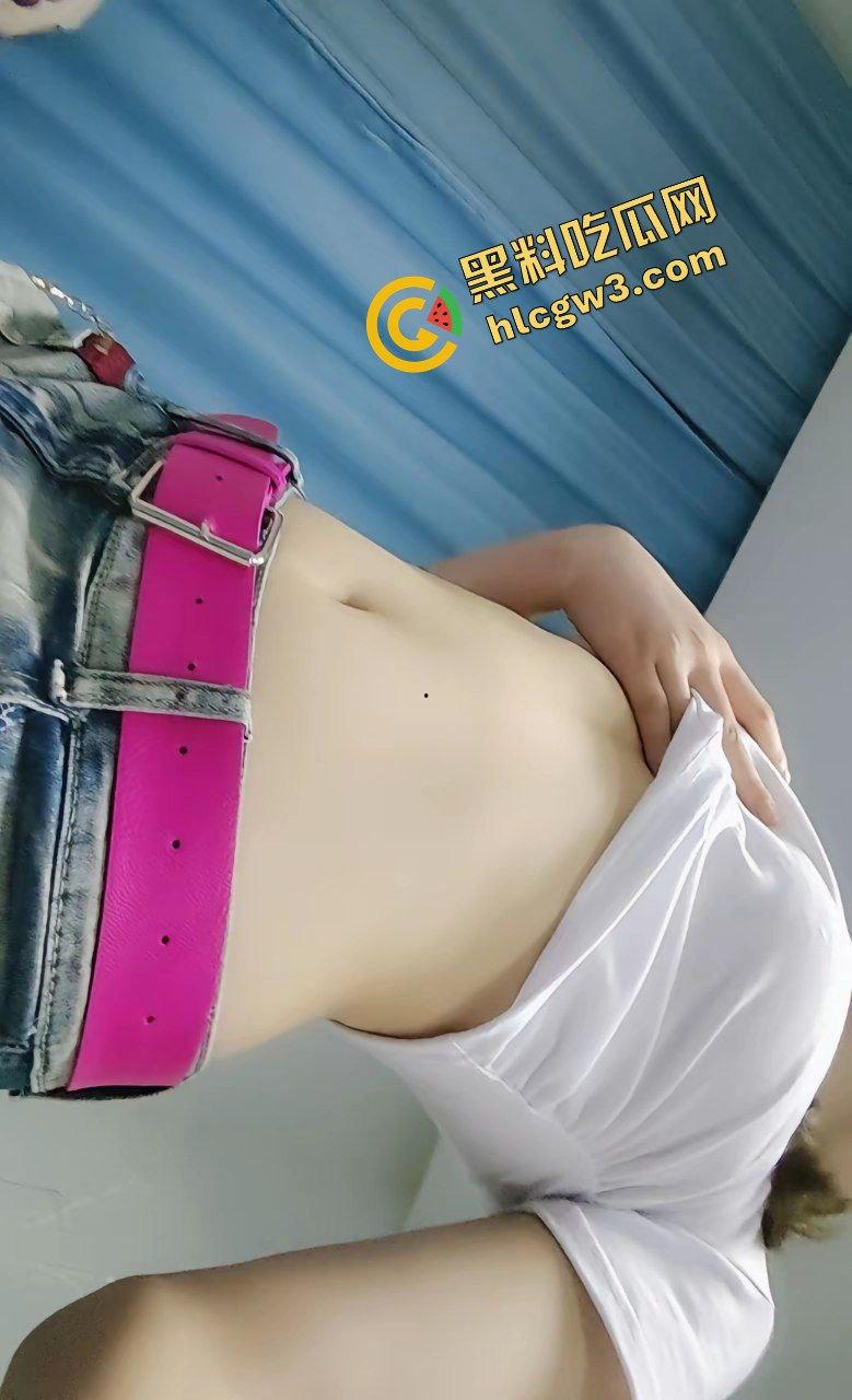 北京海淀区反差婊母狗社会姐『杨雯静』大哥5千赞助骚鸡买手机 家对面开房肛塞爆操！独家原创流出！-6