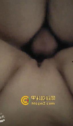 抖音大奶网红『我叫欧阳哟』巨乳上下弹跳啪啪全程露脸,口交姿势浪到不行 高潮时还对镜自拍自慰!-3