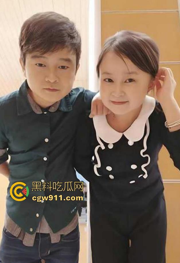 中国达人秀，袖珍女演员【朱洁】被侏儒前夫【秦学仕】，举报婚内出轨【柴彦吉】，拍摄的小视频被曝光！-9