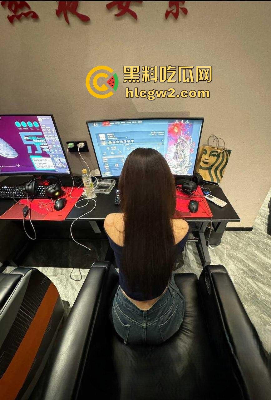 厦门永劫网瘾少女『方若瑶』被爆!骚得无药可救 全网最粉粉嫩鲍鱼被无套乱操,舔鸡巴舔到满脸精液!-19