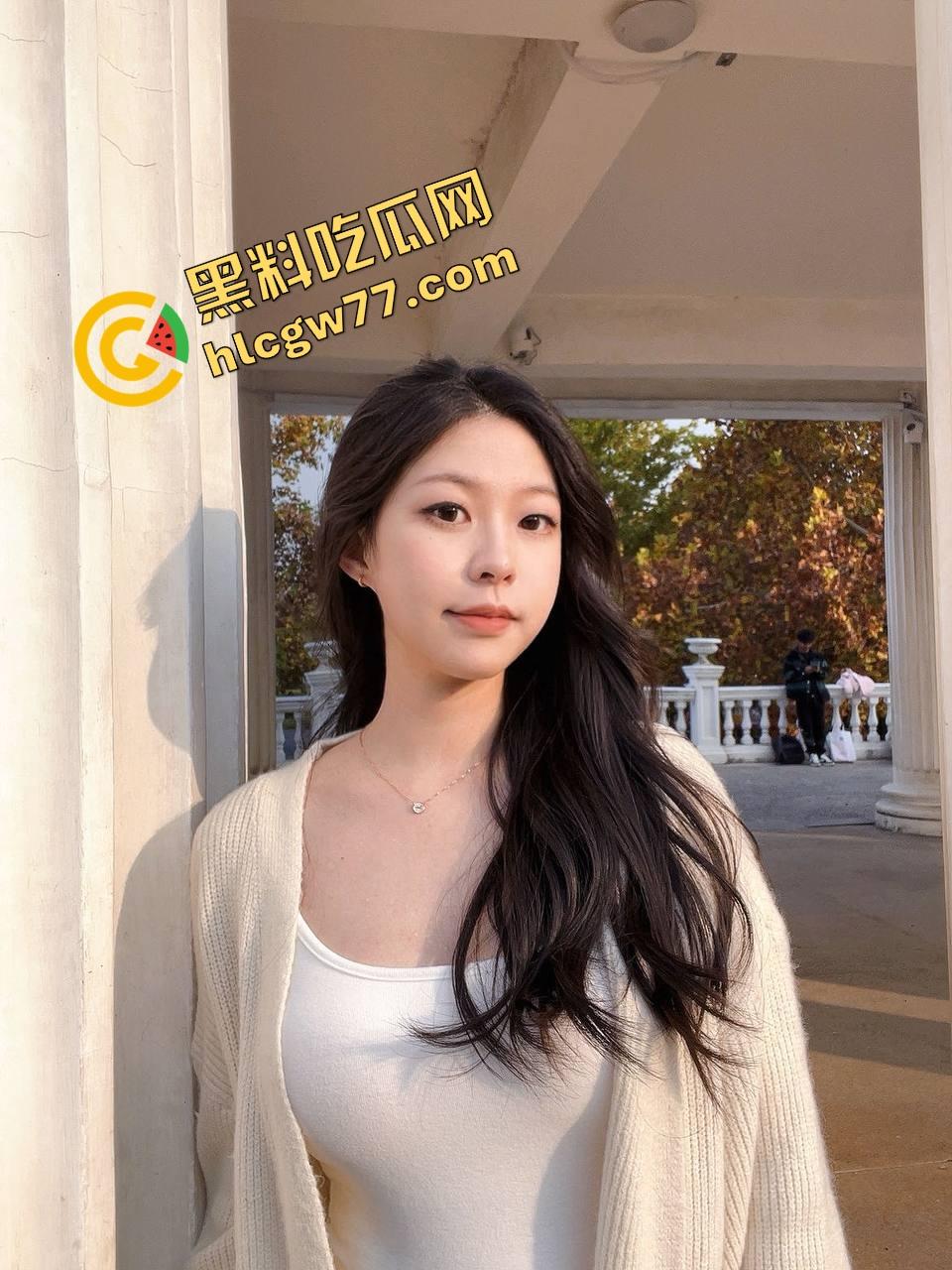 芜湖户外男主播在线双飞，两女争着撅屁股求操，特写内射全程曝光，这哥是真神！-8