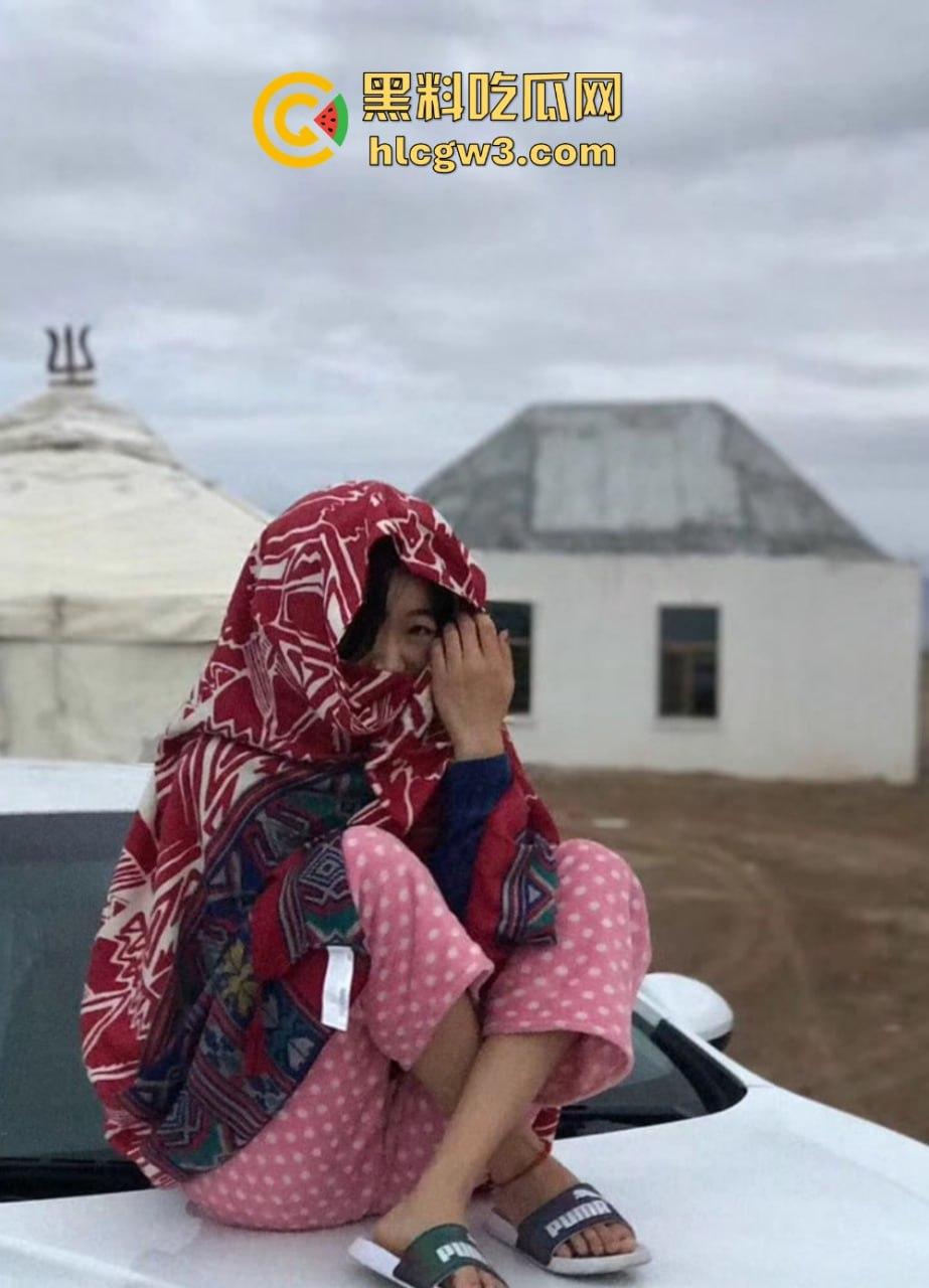 长沙理工15级卓越班【蒋鑫】黑丝情趣视频被男友曝光，骚得不一般，玩的花活让人看了上头！-6