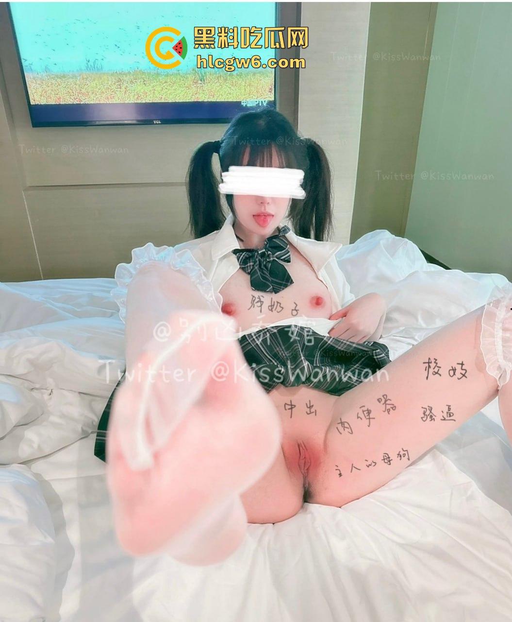 超嫩清纯小母狗【别凶乔婠】跪好伺候！黑丝白丝随意切换，御姐调教骚得骨头酥！-7