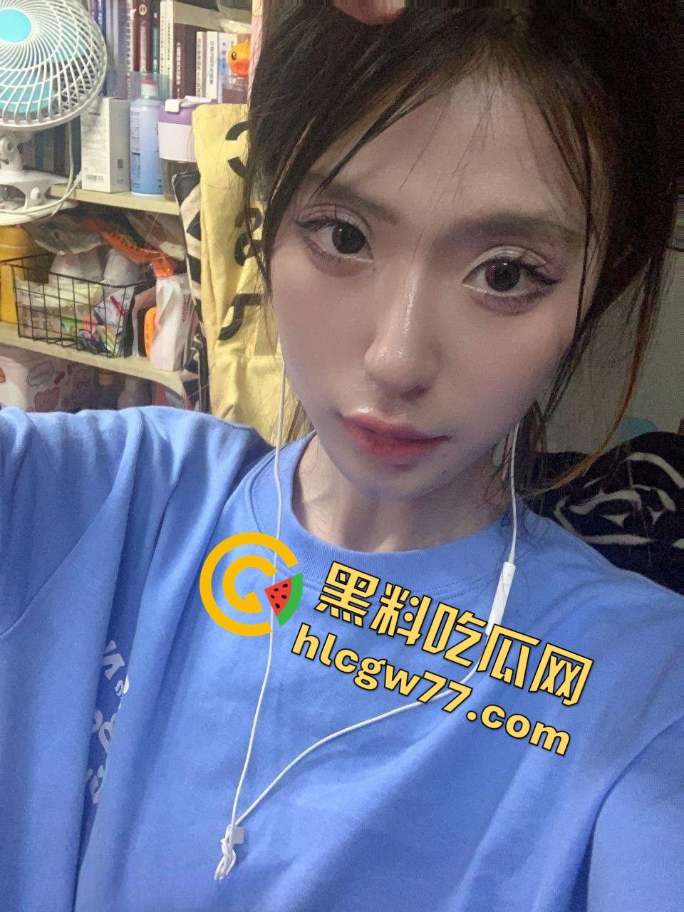 长沙学姐化身肉便器!小母狗滴蜡,嫩逼被爆射满臀如牛奶,怒吼渣男不内射真废!-1