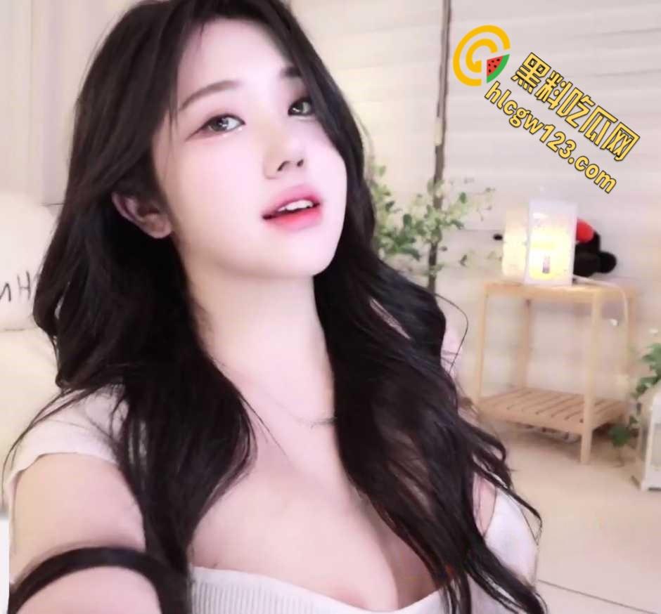 韩国极品网黄主播【eli05021212】,纯颜值水嫩肌肤,裸舞大秀三点粉嫩 !-1