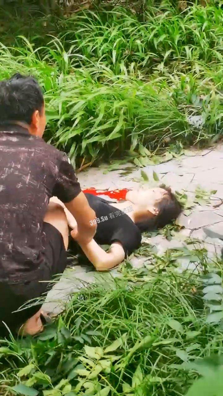 孩子校内被老师开车压死，母亲遭网暴，儿童节第二日从24楼一跃而下  坠楼后真实现场画面流出-7